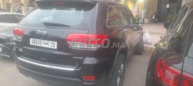 Jeep Cherokee automatique bonne occasion - 2