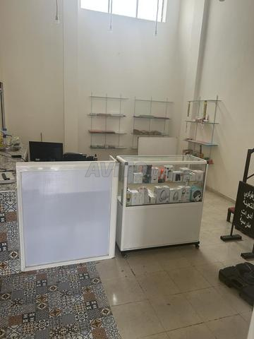 محل 43 متر مربع وميزانين