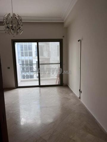 Location appartement semi-meublé 140 m à Racine - image 3