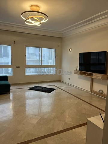 Location appartement semi-meublé 140 m à Racine - image 4