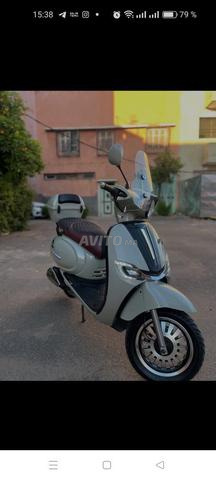 Scooter Florence becane