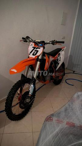 KTM SX-F Modèle 2018 - Dédouanée 2022 - 150h - 2