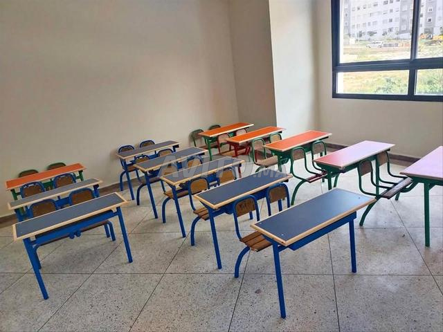 Mobilier scolaire table et chaises semi métallique