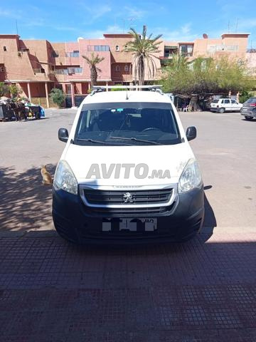 بارتنر تبي 5 أبواب موديل 2017 - 2