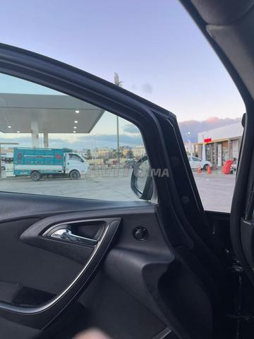 أوبل أسترا 2012 - 2