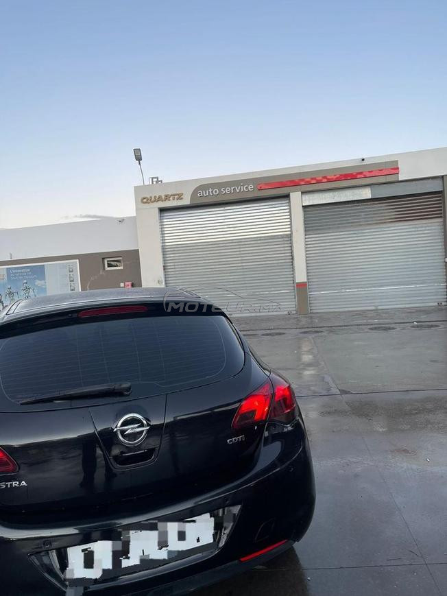 Opel astra 2012