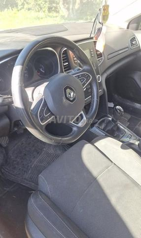 رينو ميجان 4 - 2