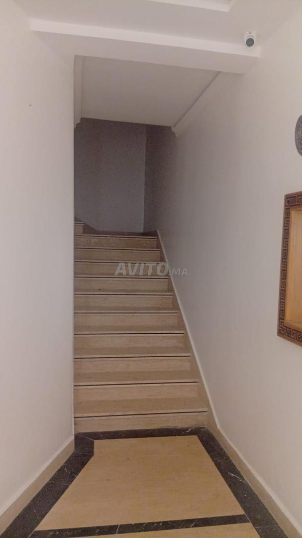 Appartement vide à louer - image 3