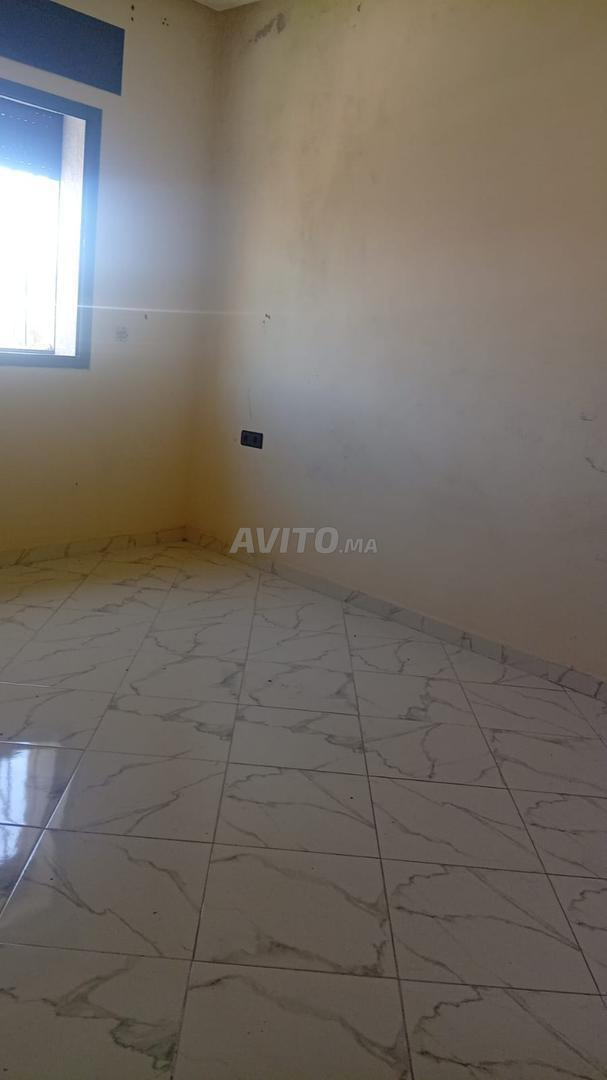 Appartement vide à louer - image 4