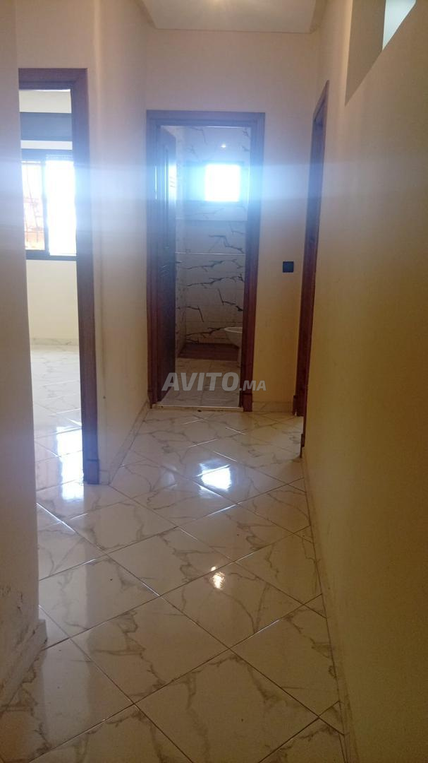 Appartement vide à louer - image 5