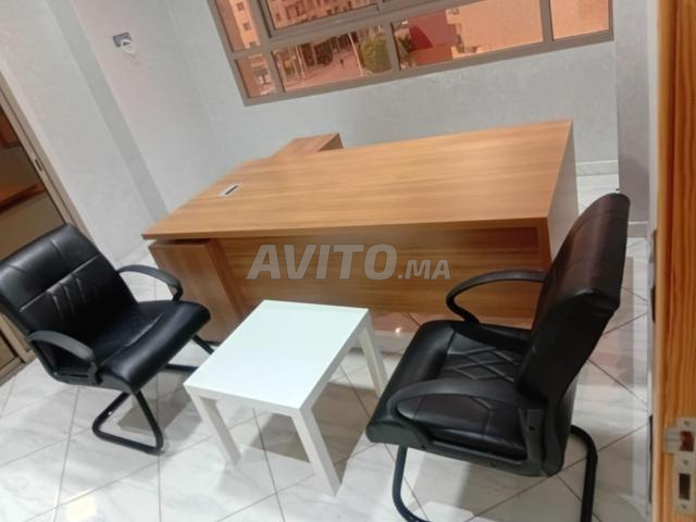 Bureau avec retour et caisson en prix abordable