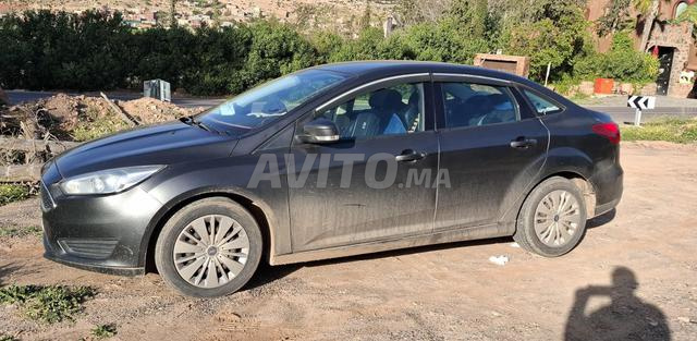 Ford Focus Diesel Manuelle 2016 à Tahannaout - 2