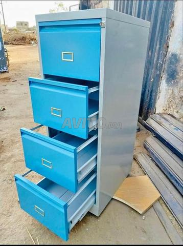 خزائن معدنية باللون الأزرق / خزانة ملابس - 2