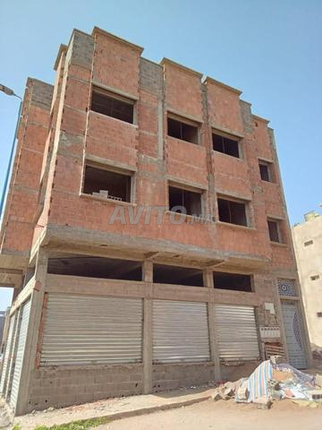 Maison R2 complète avec 2 magasins commerciaux - 2