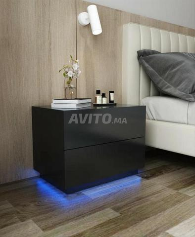 طاولة جانبية بدرج ليد من الأسفل - 2