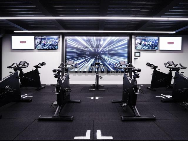 SALLE DE SPORT AVEC MATÉRIELS À VENDRE - 2