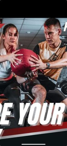 SALLE DE SPORT AVEC MATÉRIELS À VENDRE