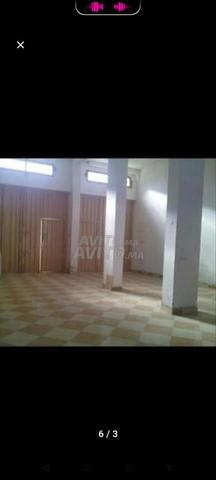 Magasin à louer - 2