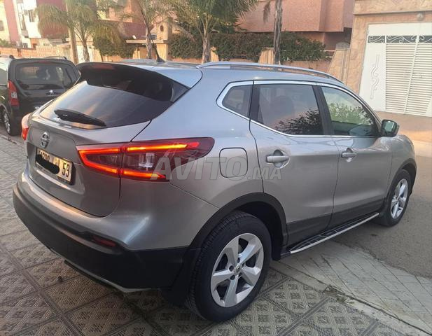 سيارة نظيفة لمن يريدها يتصل - 2