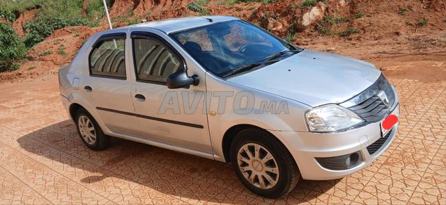 داسيا لوغان ديزل يدوية 2009 في سلا - 2