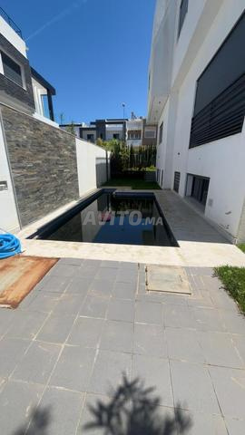 فيلا بحالة جيدة جداً للبيع - 2