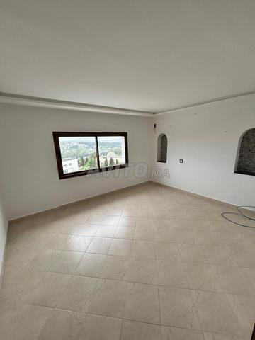 طابق فيلا من مستويين - 2