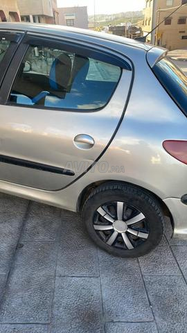 Peugeot 206 Essence Manuelle 2006 à Temara