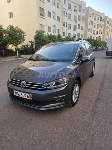 Volkswagen Touran Diesel Automatique 2020 à Settat