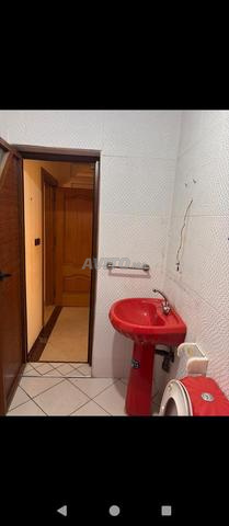 Appartement chambre salon en location à Abaraz - image 4