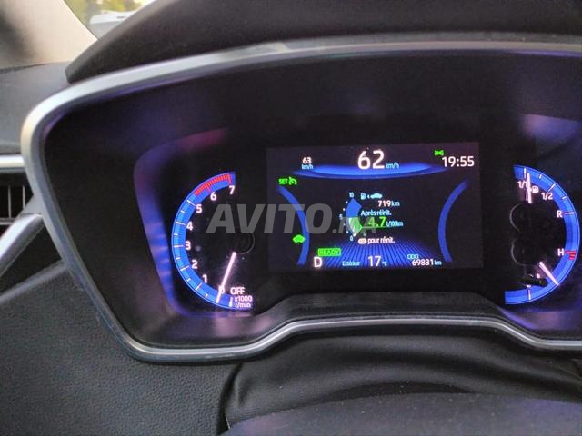 تويوتا كورولا هايبرد أوتوماتيك 2022 في الرباط - 2