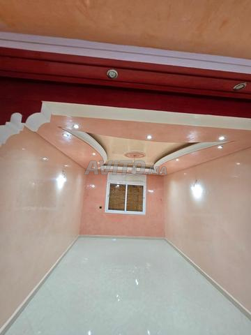 شقة للإيجار 3 غرف، مساحة 107 متر مربع - 2