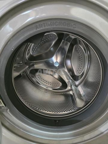 غسالة ملابس أريستون 9 كجم - 15 برنامج - 2