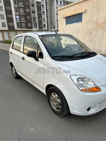 Chevrolet Spark Essence Manuelle 2010 à Salé - 2