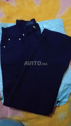 Versace Jeans Couture– إيطالي