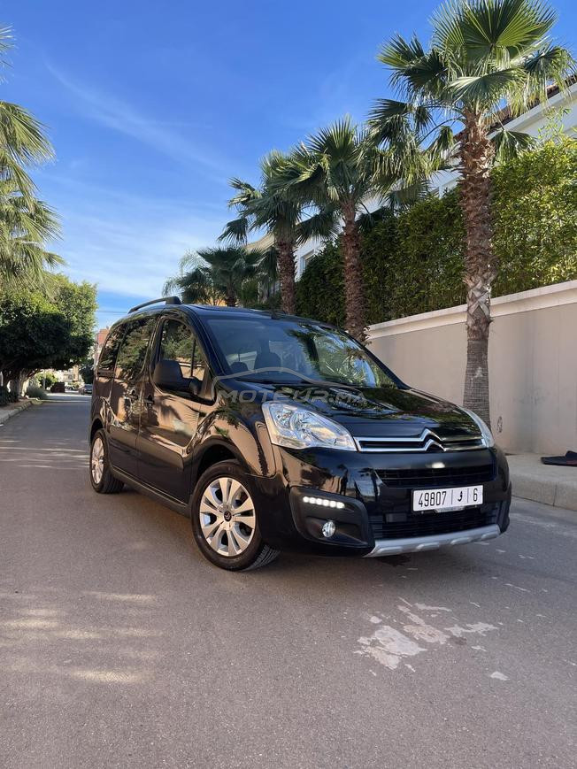Citroën Berlingo Diesel Manuelle 2019 à Berkane