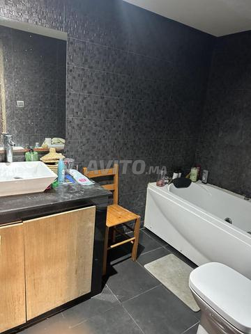 شقة 3 غرف مع مصعد، تراس، موقف سيارات - 2