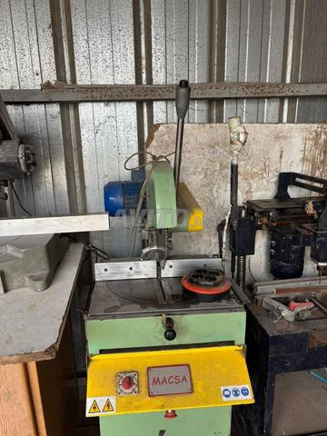 Matériel pour menuiserie aluminium