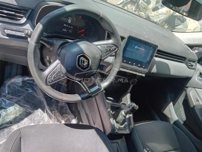 clio 5 2021 état neuf 