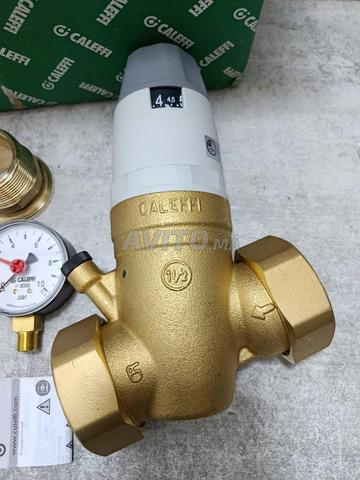 Réducteur de pression eau CALEFFI 535081 DN40 (1 1/2) - 2