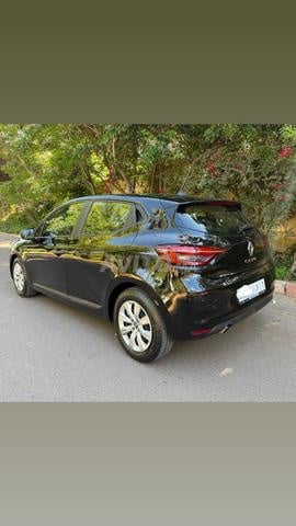 Renault Clio Essence Automatique 2023 à Casablanca - 2