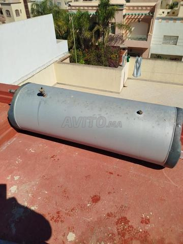 Ballon d'eau chaude de panneaux solaires