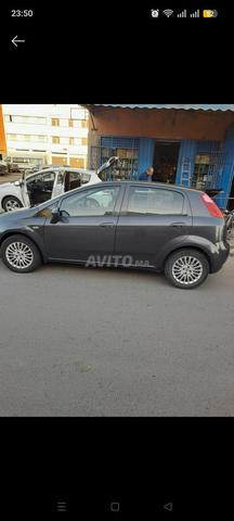 فيات بونتو نقية للبيع