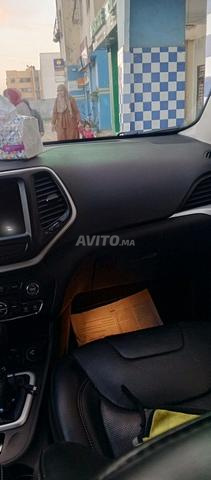 جيب شيروكي - 2