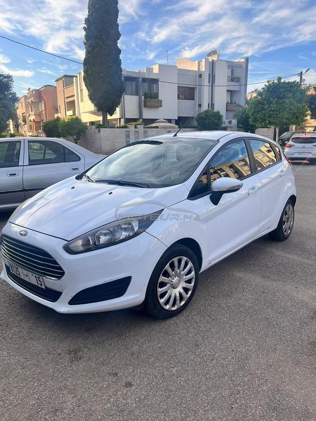 Ford Fiesta 2016 1ère main, très bien entretenue