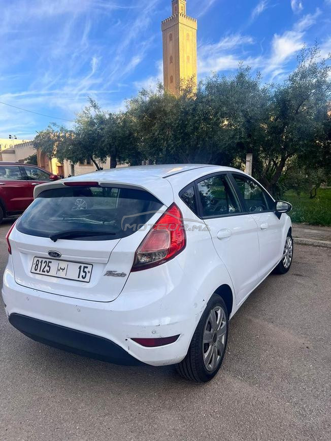 Ford Fiesta 2016 1ère main, très bien entretenue