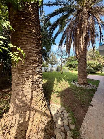 فيلا فاخرة مع مسبح للإيجار - 2