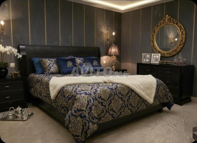 Décoration royale Grand lit double style baroque moderne