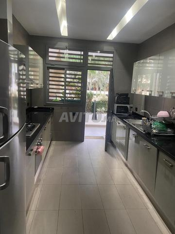 Appartement à louer 198 m à Rabat - image 4