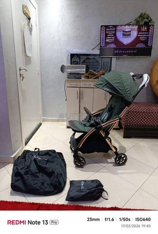 Poussette neuve jamais utilisée - 2