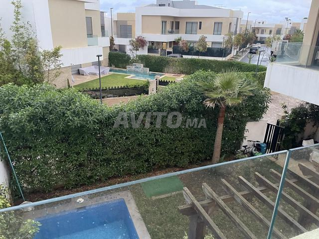 فيلا للإيجار مفروشة